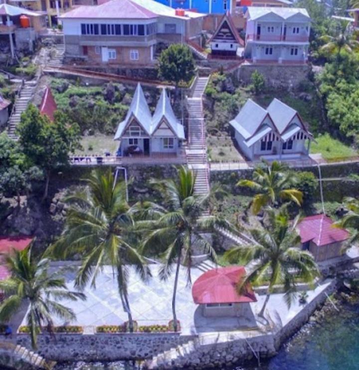 Vandu'S View Guest House & Restaurant Tuktuk Siadong Exterior foto